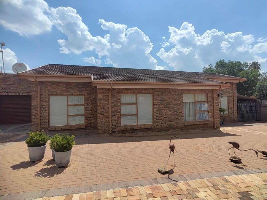 3 Bedroom Property for Sale in Parys Free State